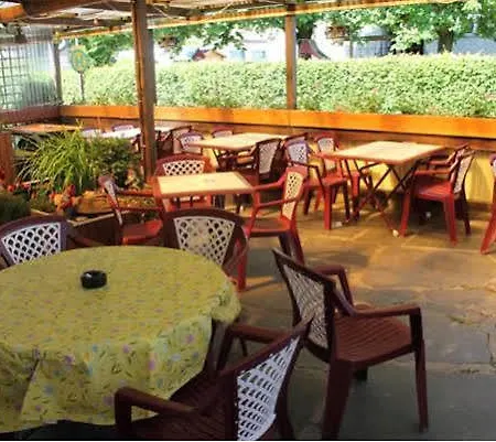 Zur Sonne Guest house